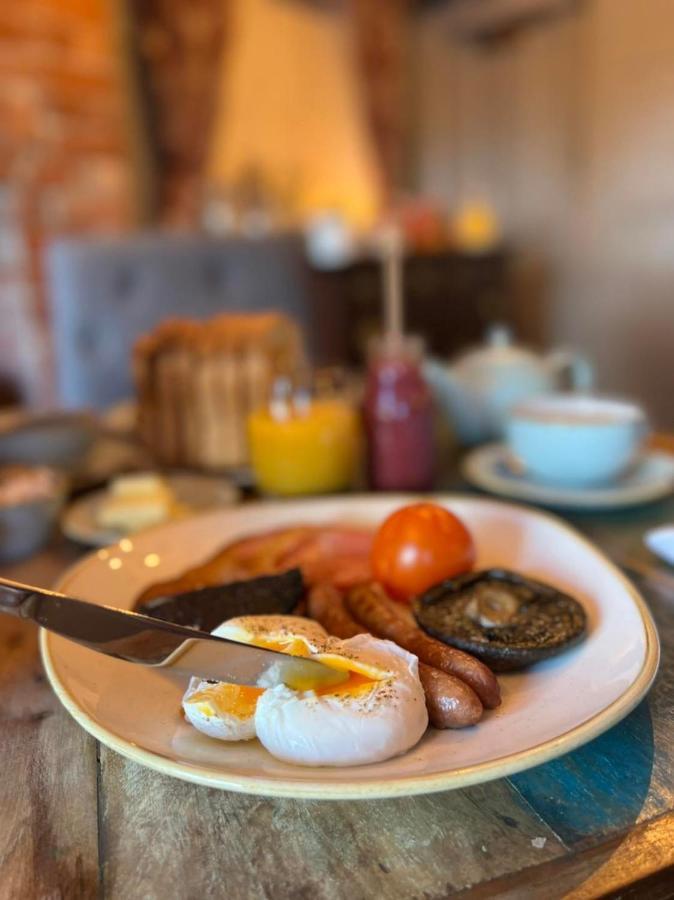 Devonshire Arms Inn Cracoe エクステリア 写真